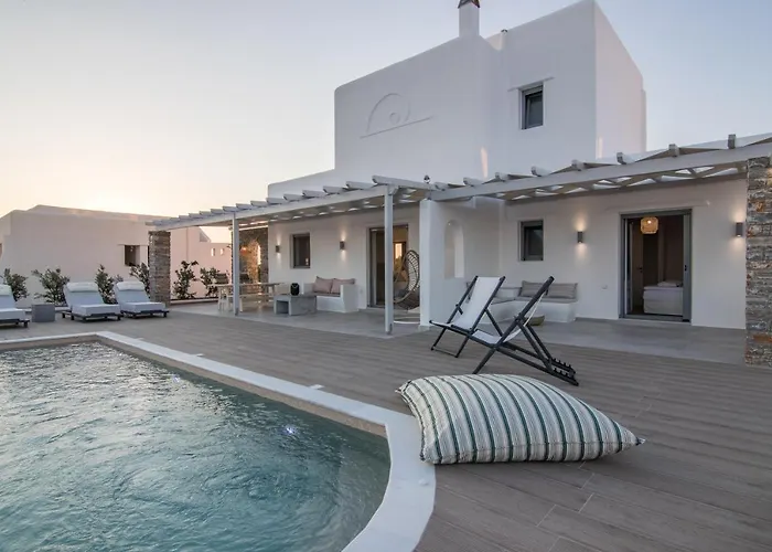Isalos Naxos Villa