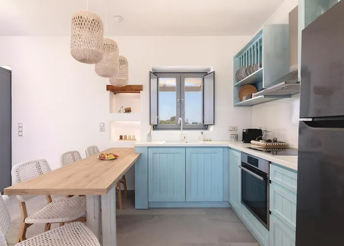 Isalos Naxos Naxos City