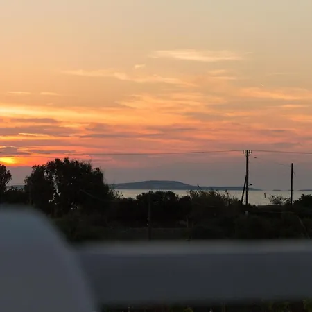 Isalos Naxos Vila Naxos City